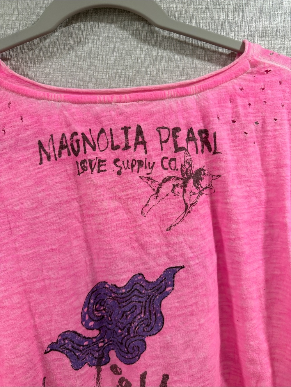 Magnolia Pearl Neon Pink Kathmandu Dragon Vigo Tee Long Sleeve - Picture 3 of 6